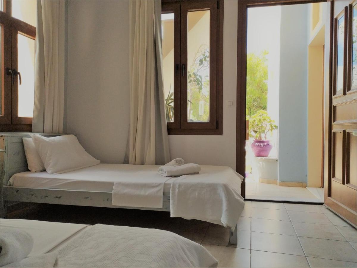 Tínos Pallada Rooms מראה חיצוני תמונה